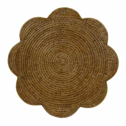 Rattan Scalloped Round Placemat in Natural - 1 Placemat