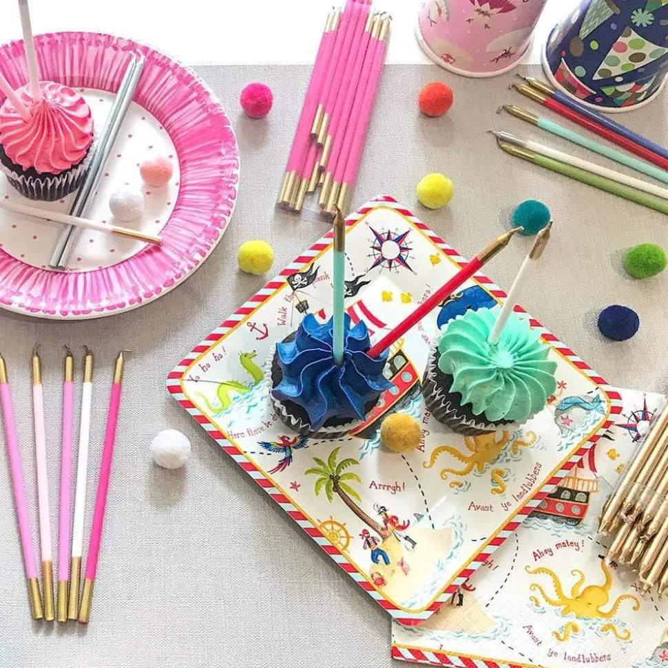 Slim Birthday Candles in Candy Pink & Gold - 16 Candles Per Package